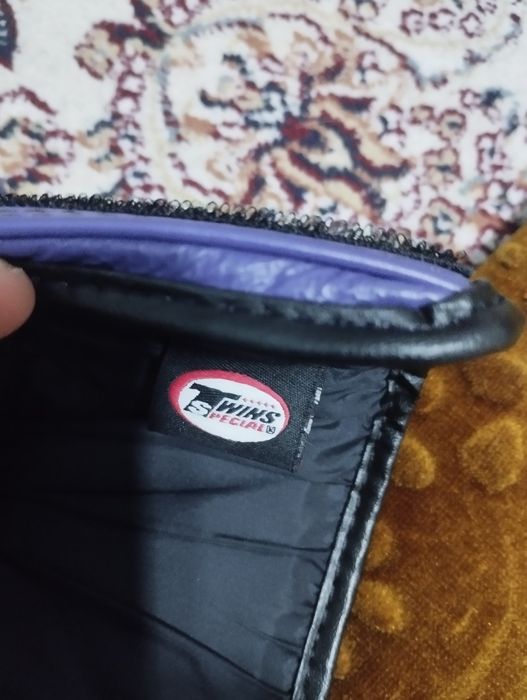 twins боксерские перчатки