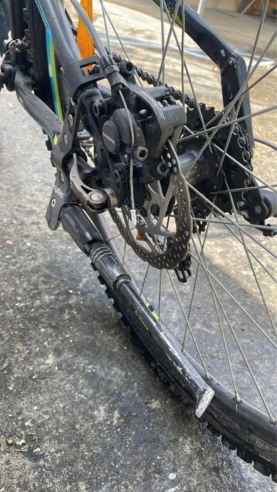 Vand bicicleta moutan bike, copii 10-16 ani