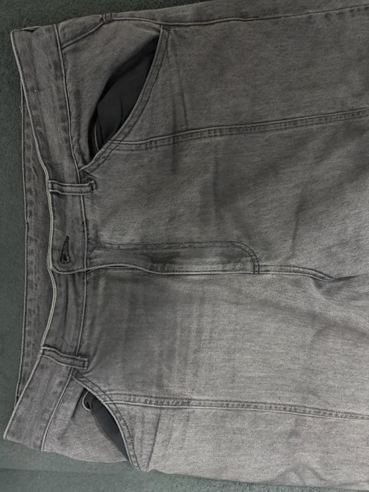 Blugi baggy bershka