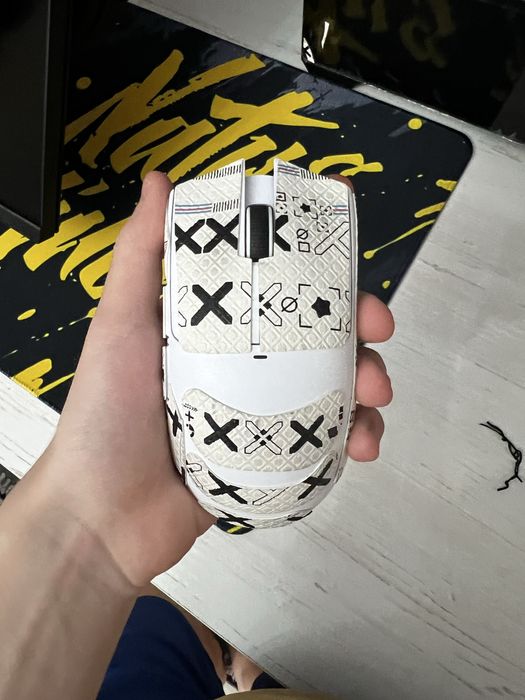 Продам мышку attack shark x11