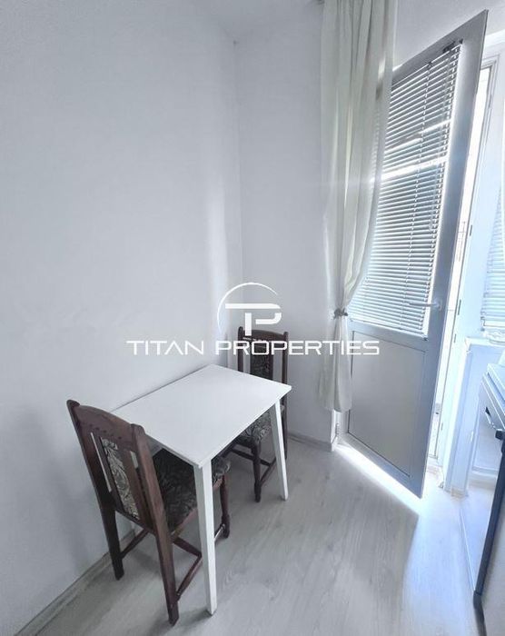 Тристаен апартамент, под наем, Окръжна болница