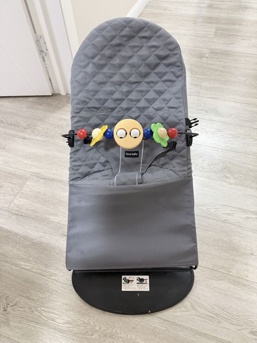 Шезлонг для малышей