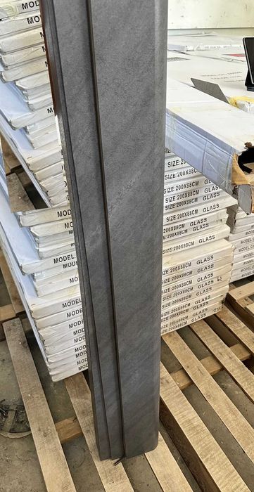 Дървени интериорни врати със стъкла