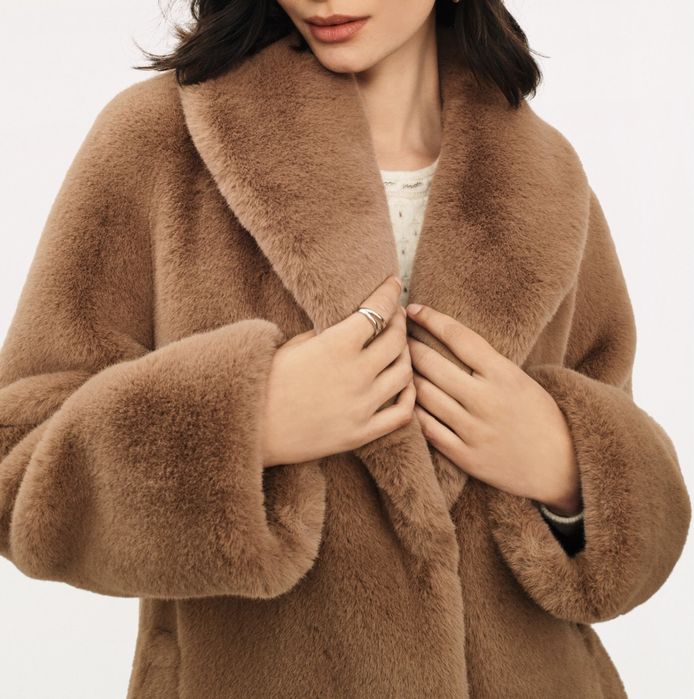 Haina blana ecologica - Donna Karan