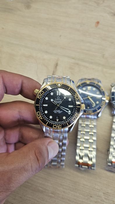 Ceas automatic 475 lei bucata