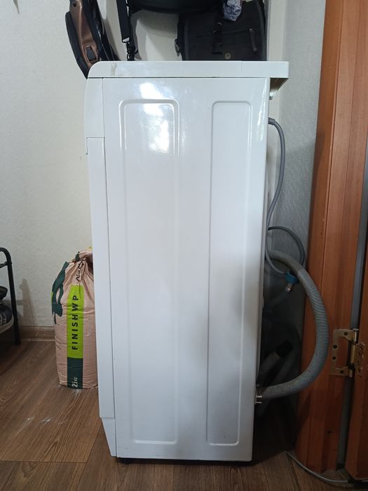 Продам стиральную машину