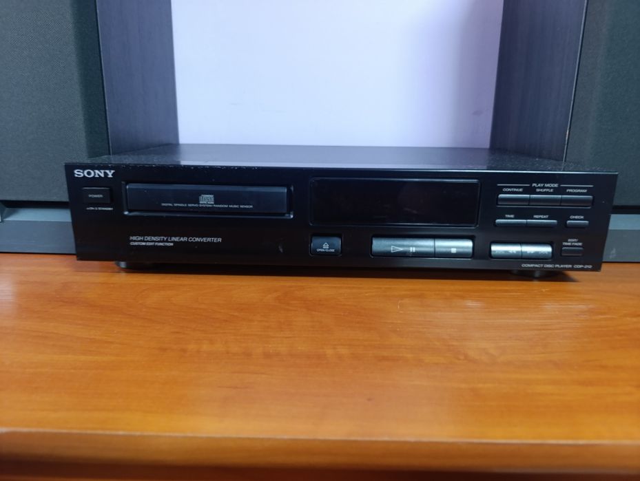 Vând boxă jamo d360 . combină Sony.boxe.