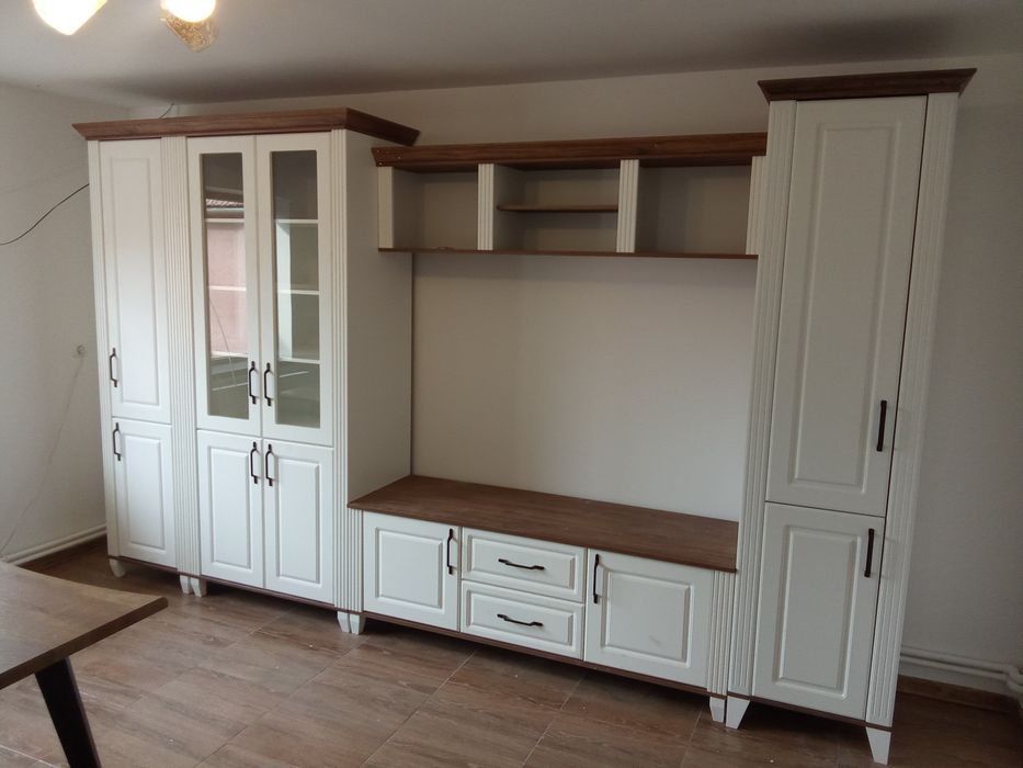 Montaj mobilier impachetat sau la comanda