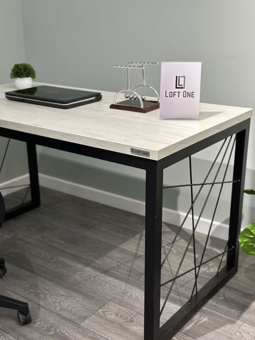 Офисный стол лофт, парта, компьютерный стол, рабочее место