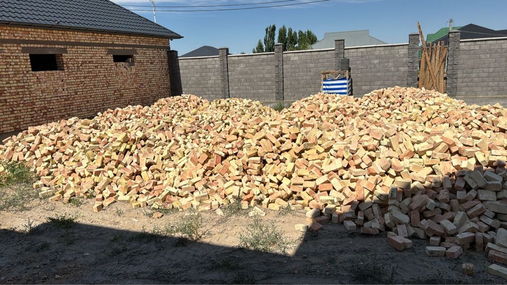 Кирпич 50мын штук
