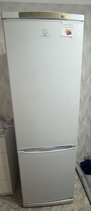 Холодильник на заптасти