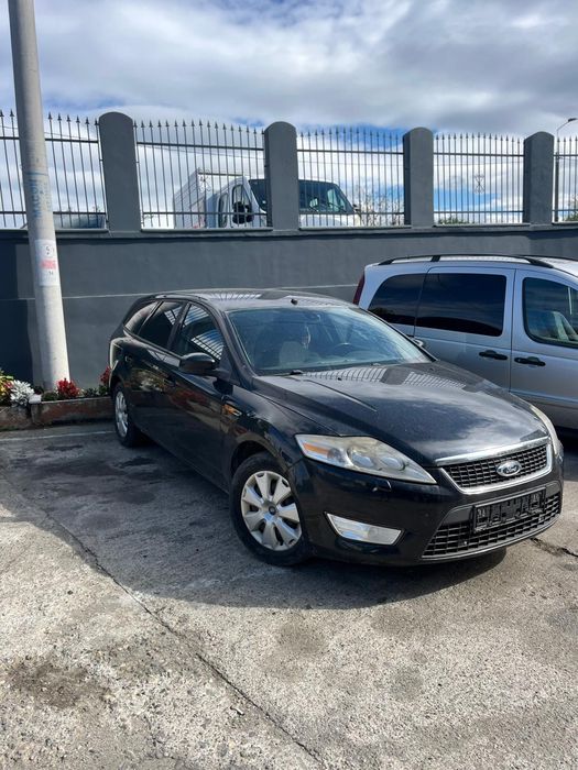 Dezmembrez Ford Mondeo 1.8 Diesel
