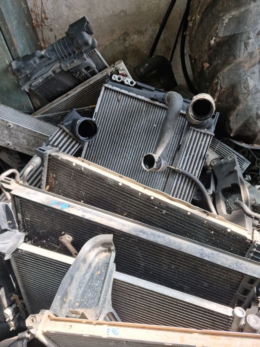 Радиатор Радиатори бмв воден климатичен bmw e90 e91 e60 e46 e39 f10