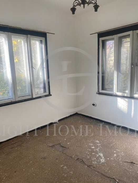 Реф. 3208 Етаж от Къща с четири спални Каменица х-л Норис