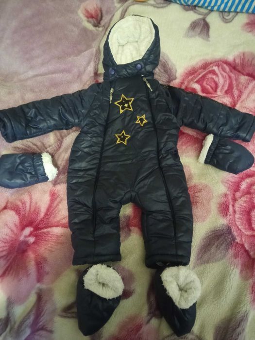 Детский зимний комбинезон