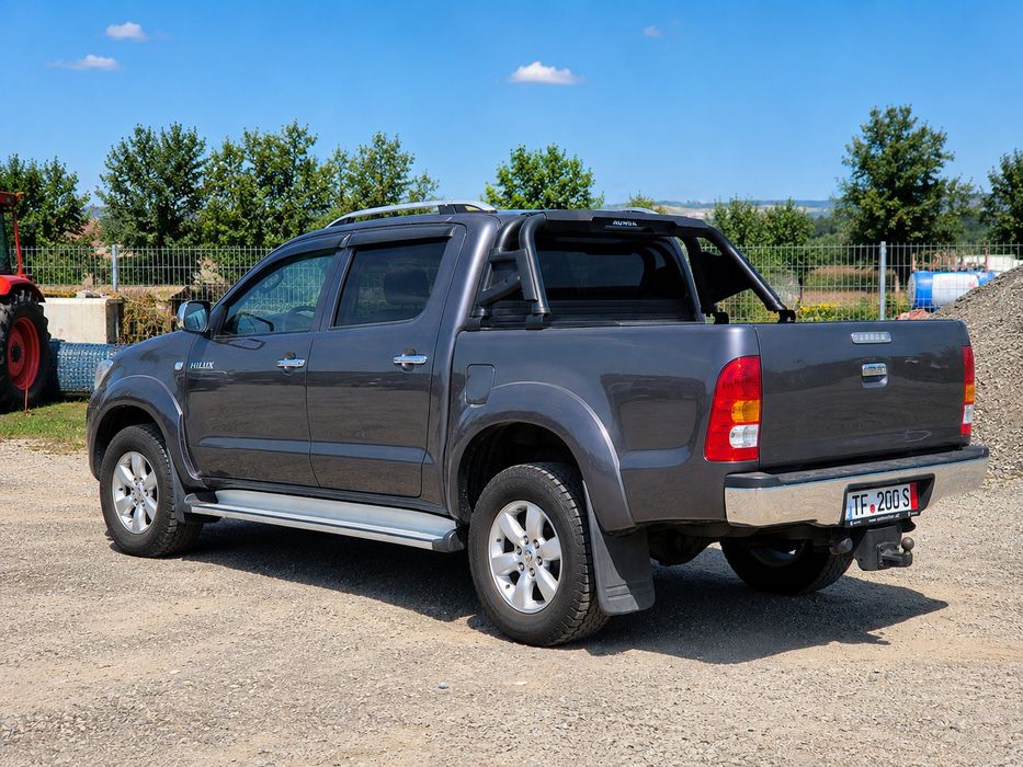 Toyota Hilux / 3.0 diesel / 2009 / cutie automata