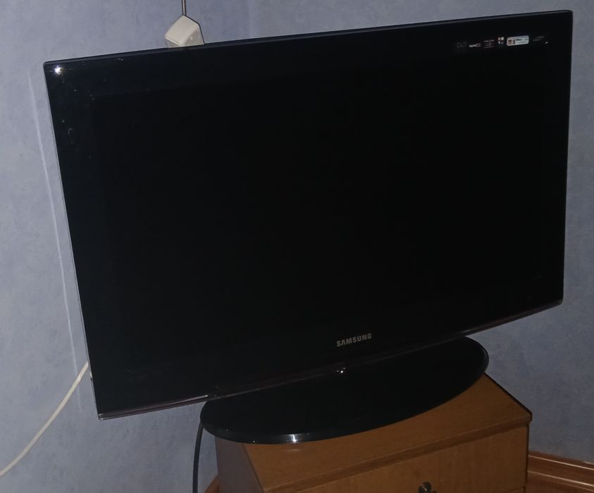 Телевизор Samsung