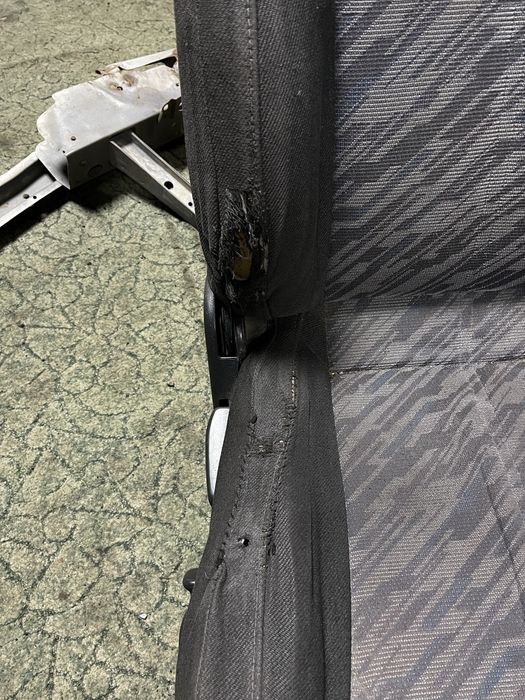 Сиденья Subaru Legacy BG