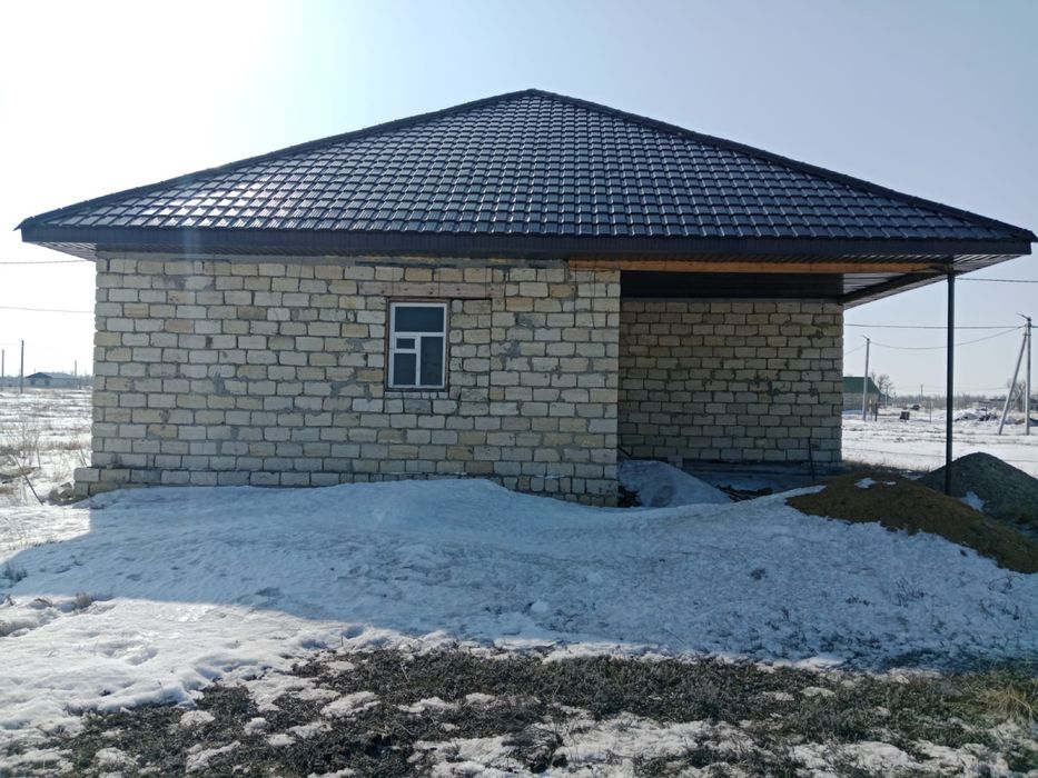 Продается дом(черновой)