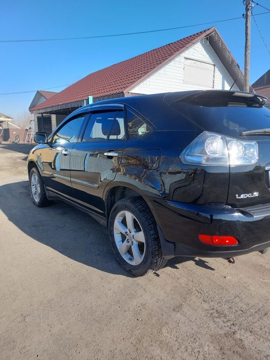 Продам лексус в хорошем состоянии