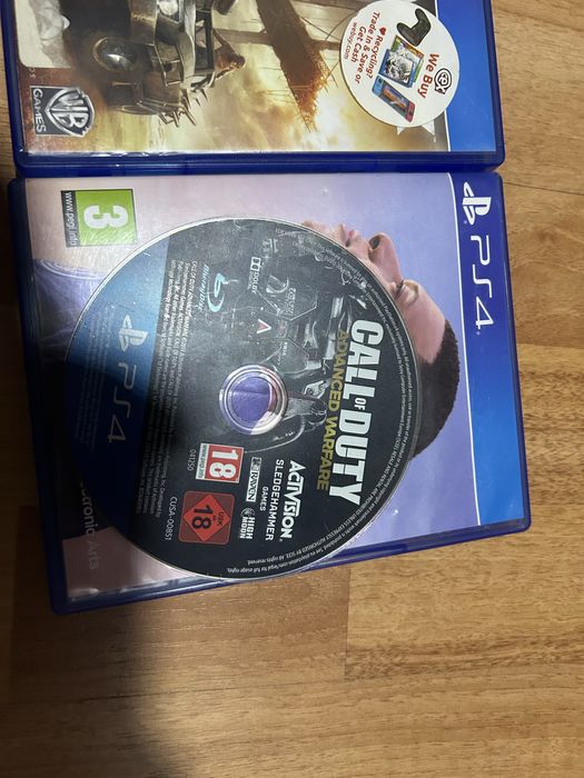 Vand ps4 pro cu 2 controllere