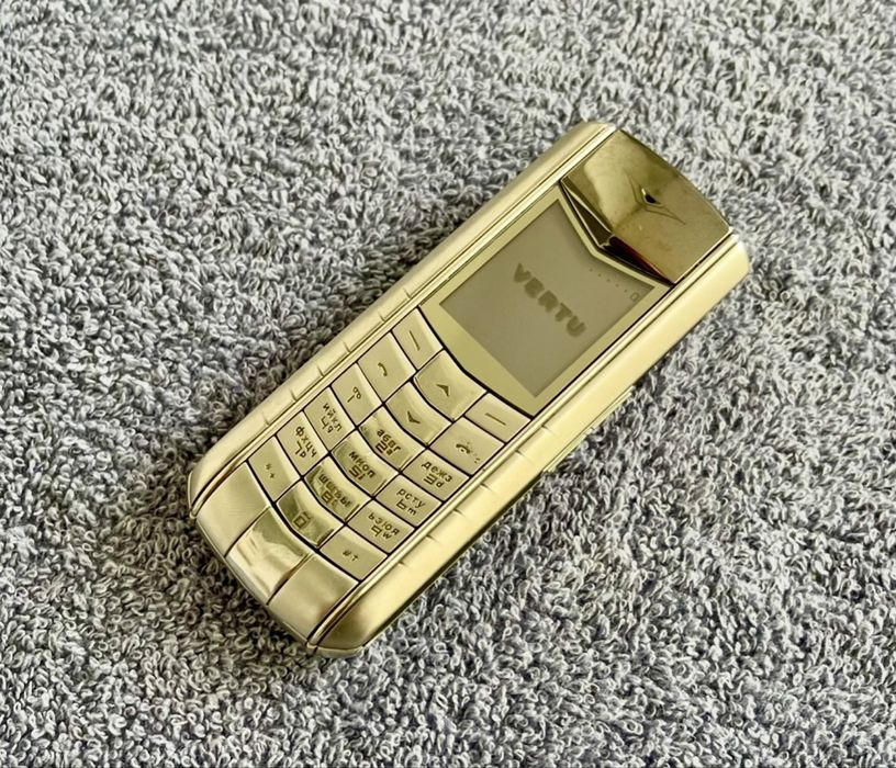 Vertu Ascent