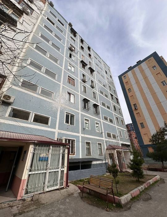 Сотилади 3 хона 75 м2 Водник-1 Прокуратура