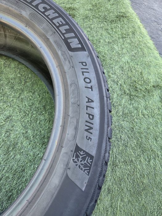 215 55 18 Michelin