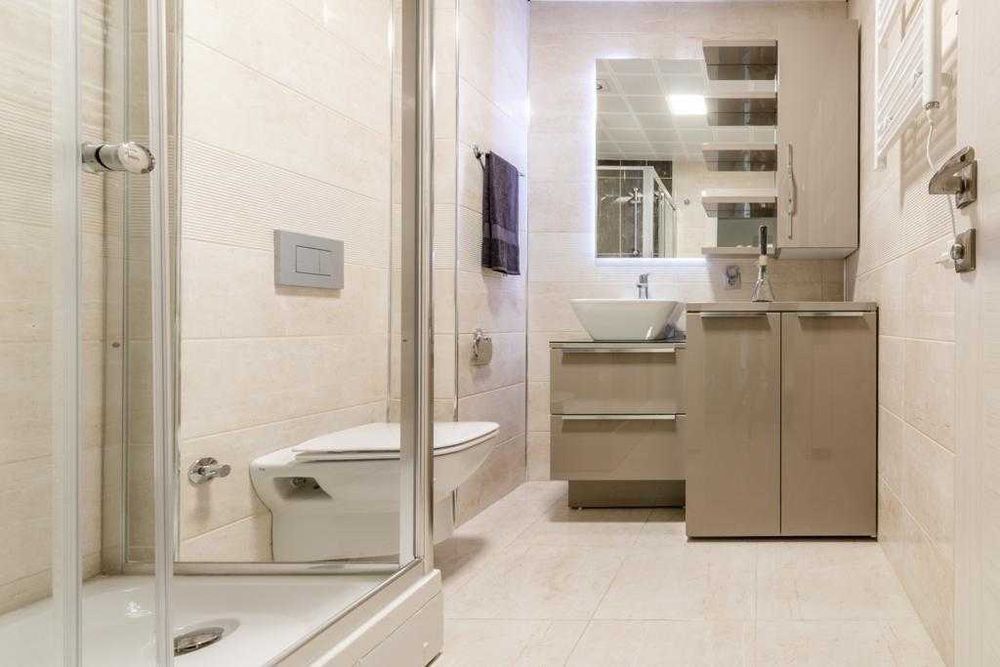 Дава се под наем Двустаен апартамент в София, Гео Милев - 56 кв.м за 1020 € - Снимка #1