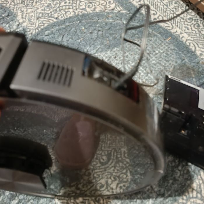 Модел: iRobot Roomba a10 със зарядното се продава
Функции: Разп