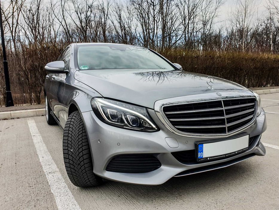 Mercedes C200 AMG 2.0 Benzina Automat 184cp LED Piele Navi Mare Keyless Camera