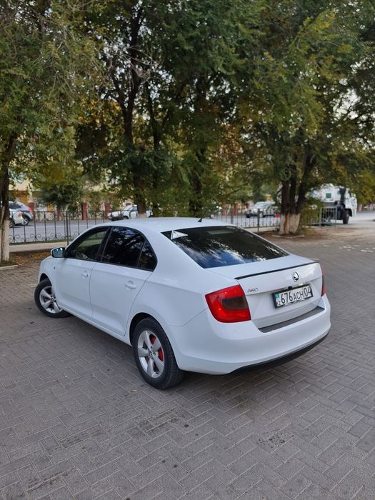 Шкода рапид 2014 газ бенз