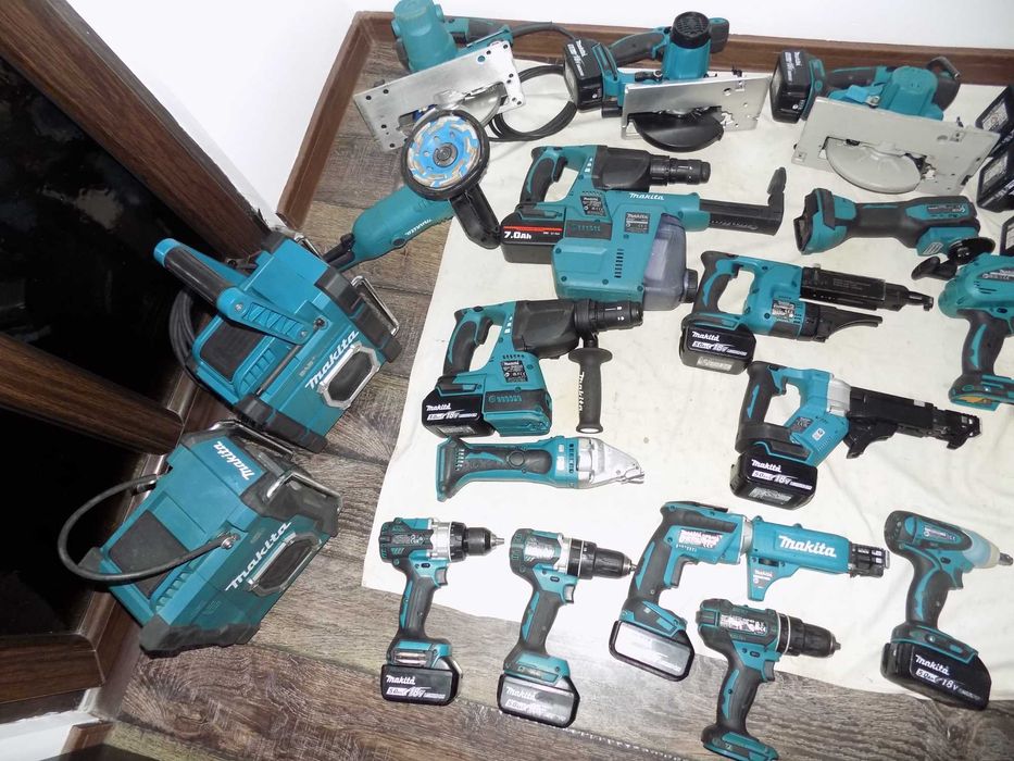 Scule Makita 18V  si  scule Makita 220V