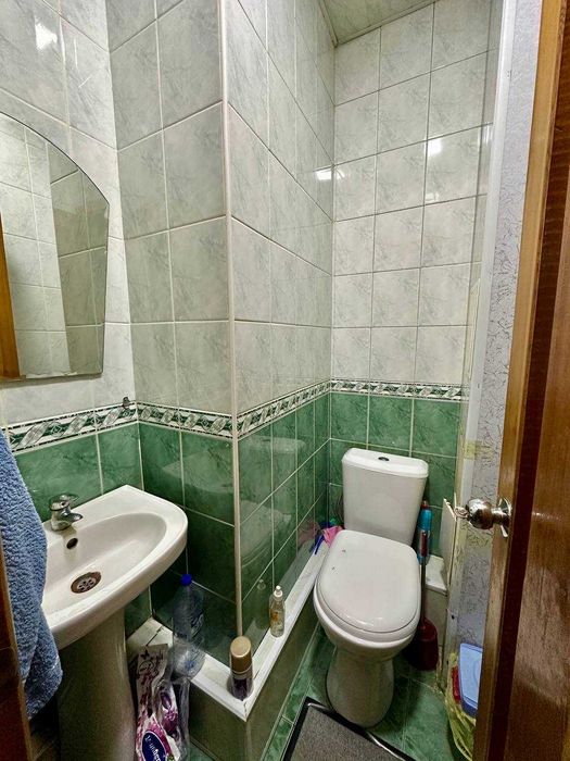 Продаётся 3х ком./1/4 квартира на Юнусобод