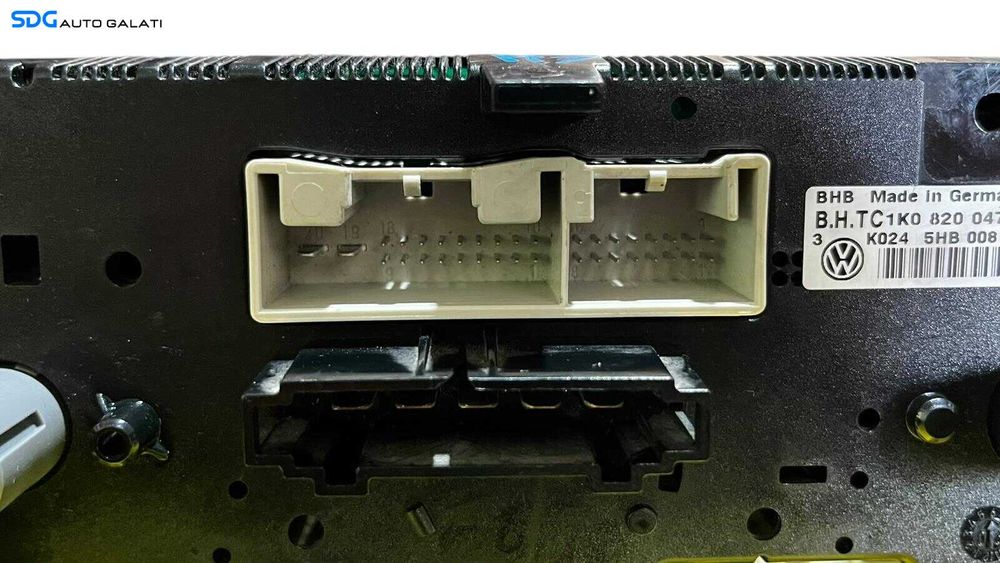 Panou Modul Unitate Comanda AC Aer Conditionat Clima Climatic Volkswagen Passat B6 2005 - 2010 Cod 1K0820047FH 5HB008719 [LC0585]