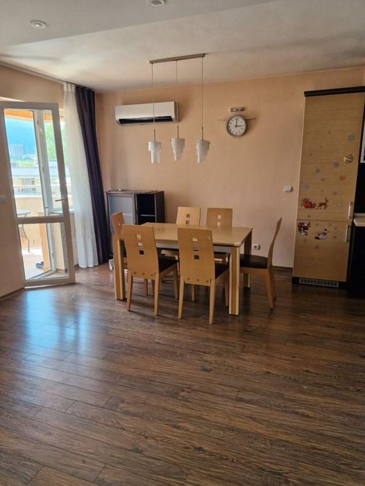 Дава се под наем Двустаен апартамент в София, Витоша - 90 кв.м за 665 € - Снимка #1