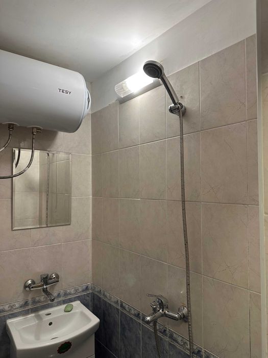 Дава се под наем Офис в Варна, Колхозен пазар - 24 кв.м за 204 € - Снимка #10