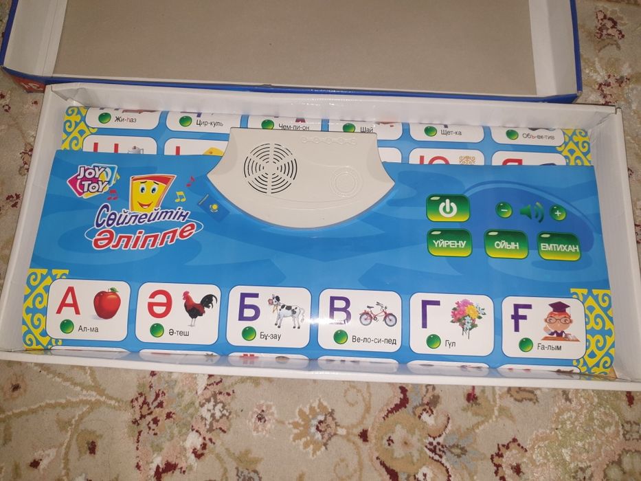 Продам настольные игры для девочек и мальчиков