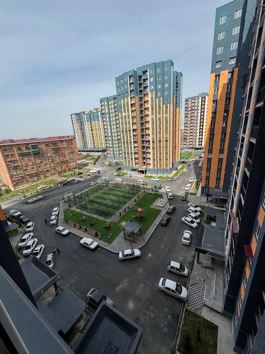 Янги хает туман Хушнуд махалла 2 хона 67 кв