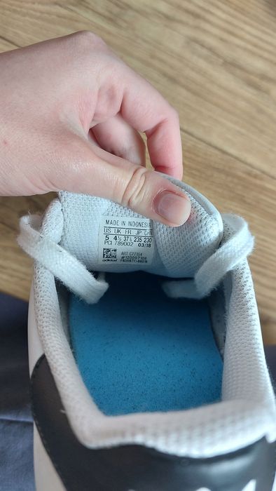 Adidas superstar de vânzare