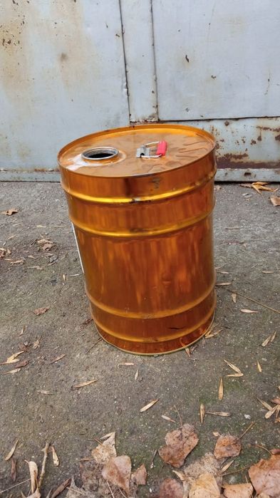 Продам бочки 60 литров