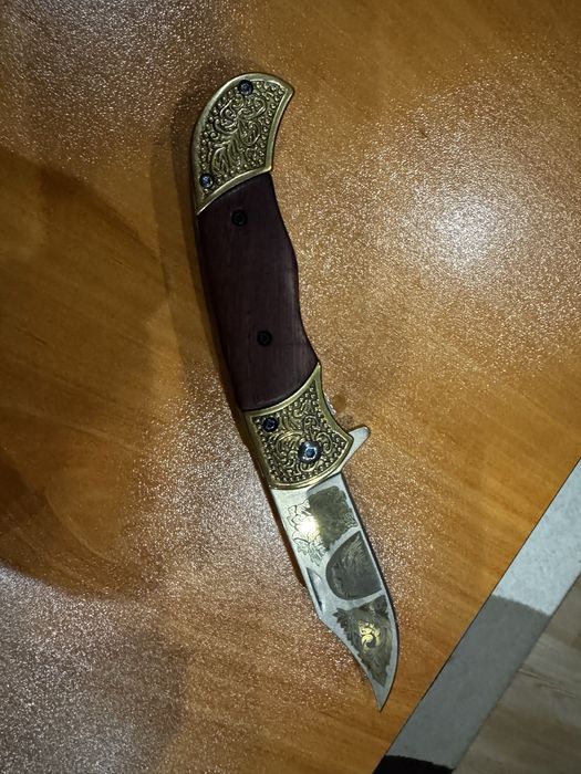 Ножове-1тренировачна карамбитка и един тренировачен csgo knife