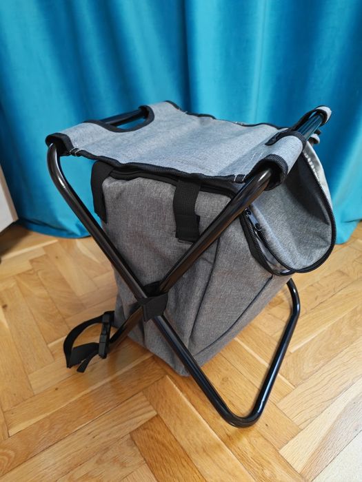 Scaun pliabil cu geanta termoizolanta
Caracteristici: Scaun pliabil, , design compact si usor de transportat