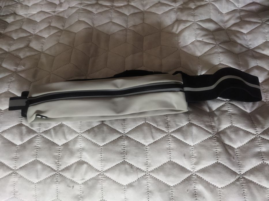 Чанта за бягане за кръст