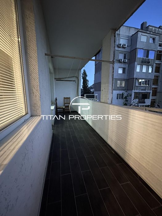 Дава се под наем Тристаен апартамент в Варна, Левски - 120 кв.м за 850 € - Снимка #19