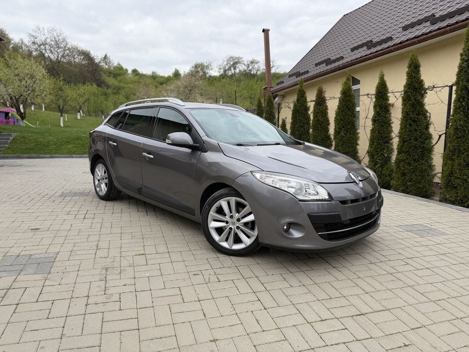 Renault megane 1.9 dci an 2010 euro 5 full option