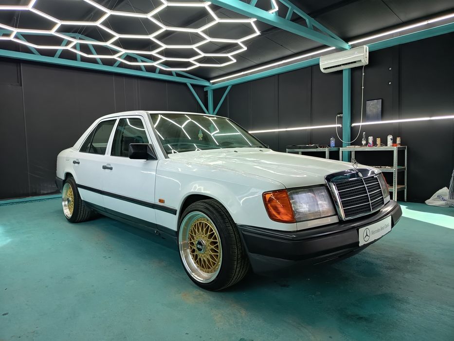 Mercedes w124  2.0 automat 1989 AC