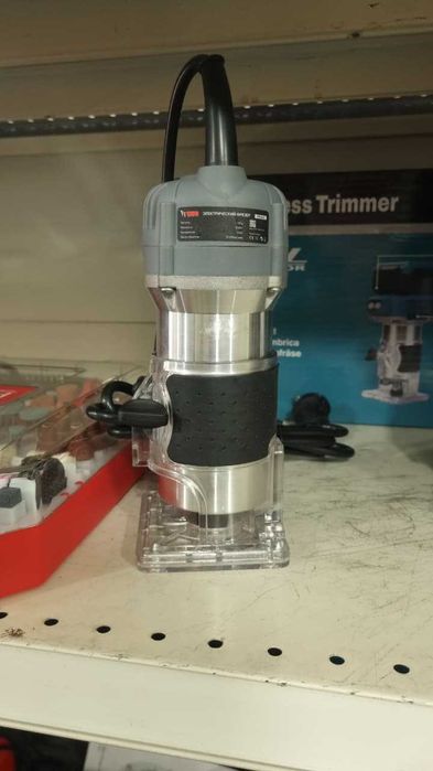 Фрезер , фрезерная машина