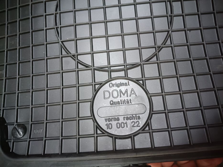 Полики на Audi c4 A6