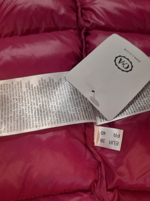 Geaca/ jacheta cu puf si pene firma "C&A", NOUA(eticheta) !